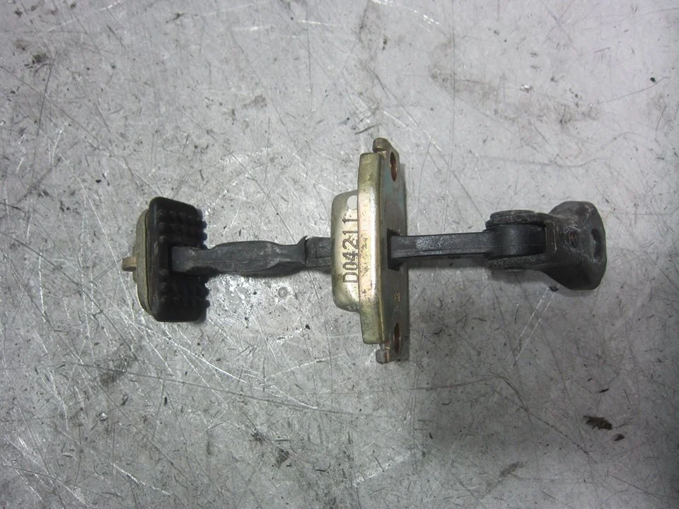 Foto de NO IDENTIFICADO HONDA CIVIC BERLINA 3 PUERTAS (EP) 1.7 CDTI CAT (101 CV / 74 KW) referencia D04211