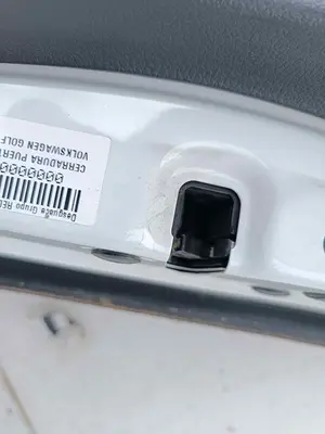 Foto de CERRADURA PUERTA TRASERA DERECHA VOLKSWAGEN GOLF VII (5G1/BE1) 2.0 TDI (184 CV / 135 KW) foto 6