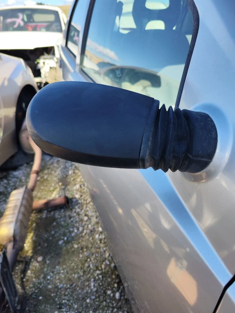 Foto de RETROVISOR DERECHO FIAT II PUNTO (188) BERLINA 1.3 JTD CAT (69 CV / 51 KW)