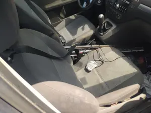 Foto de PALANCA FRENO FORD FOCUS C-MAX (CAP)(2003) 1.8 TDCi Turbodiesel CAT (116 CV / 85 KW) referencia 1670791