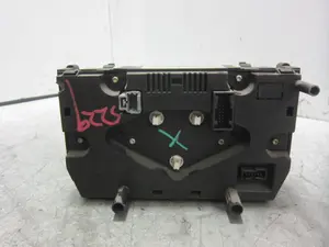 Foto de MANDO CALEFACCION / AIRE ACONDICIONADO PEUGEOT 307 BREAK / SW (S1)(04.2002) 2.0 HDi CAT (90 CV / 66 KW) referencia 96430991XT foto 2