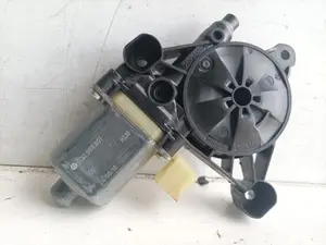 Foto de MOTOR ELEVALUNAS TRASERO IZQUIERDO AUDI A3 SEDÁN (8VM) referencia 0130822713
