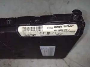 Foto de MODULO ELECTRONICO RENAULT MEGANE II BERLINA 5P referencia 8200780007 foto 4