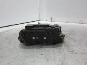 Foto de CERRADURA PUERTA DELANTERA DERECHA VOLKSWAGEN TIGUAN (AD1) 2.0 TDI DPF (239 CV / 176 KW) referencia 5NA839016B