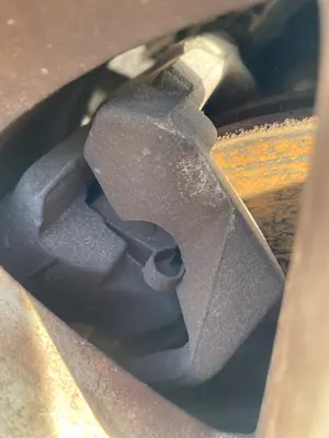 Foto de PINZA DE FRENO TRASERA IZQUIERDA FORD MONDEO BERLINA (GE)