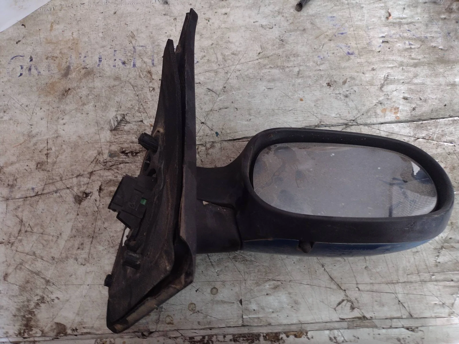 Foto de RETROVISOR DERECHO RENAULT CLIO II FASE I (B/CB0) referencia 018011