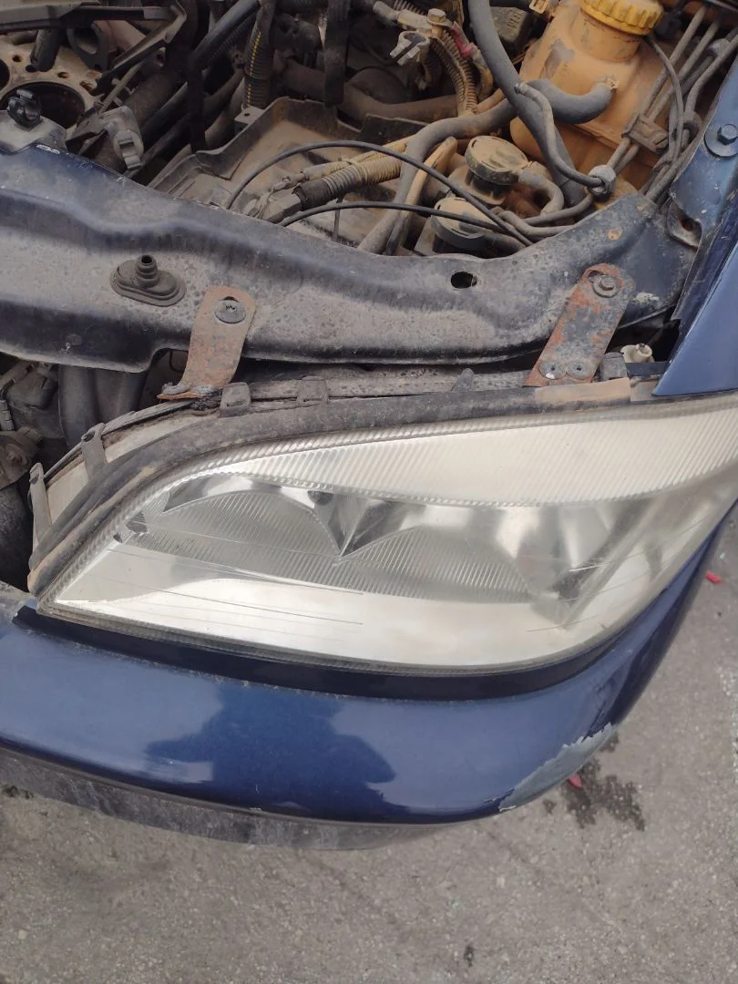 Foto de FARO IZQUIERDO OPEL ZAFIRA A 2.0 DTI (101 CV / 74 KW)