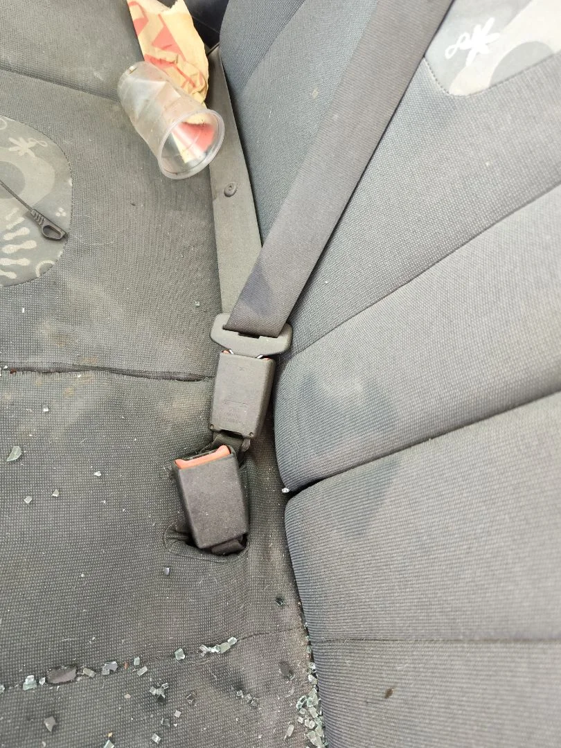 Foto de ENGANCHE CINTURON TRASERO CENTRAL FORD KA (CCU) 1.3 TDCi CAT (75 CV / 55 KW)