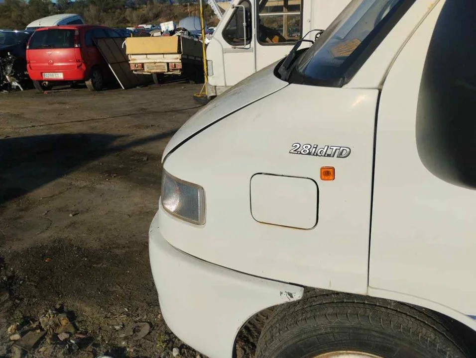 Foto de ALETA DELANTERA IZQUIERDA FIAT DUCATO II CAMIÓN 2.8 JTD (146 CV / 107 KW)
