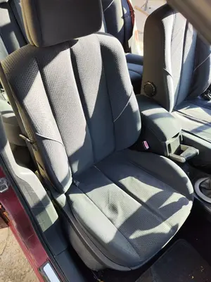 Foto de ASIENTO DELANTERO DERECHO RENAULT MEGANE II BERLINA 5P 1.5 dCi Diesel (106 CV / 78 KW) foto 2