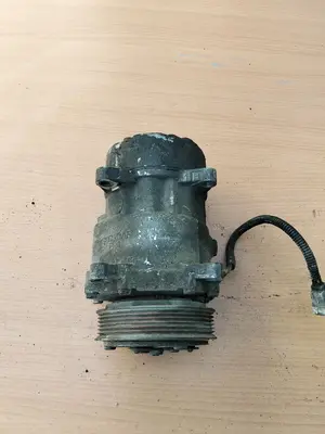 Foto de COMPRESOR AIRE ACONDICIONADO PEUGEOT 306 3/5 PT. / 4 PT. (S2) referencia 9640486480 foto 3