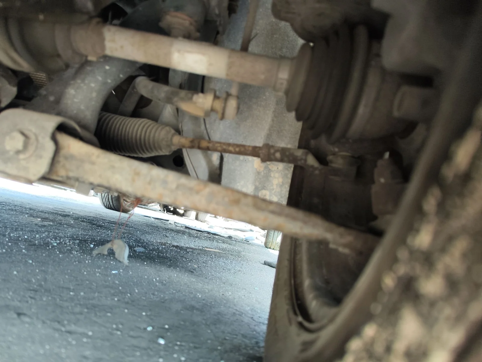 Foto de BRAZO SUSPENSION DELANTERO IZQUIERDO FORD FOCUS C-MAX (CAP)(2003) 1.6 TDCi CAT (109 CV / 80 KW)