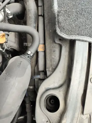 Foto de CONDENSADOR / RADIADOR  AIRE ACONDICIONADO ALFA ROMEO 159 (140) 1.9 JTD (M) 16V CAT (150 CV / 110 KW)