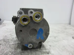 Foto de COMPRESOR AIRE ACONDICIONADO VOLVO S60 BERLINA referencia 8708581 foto 5