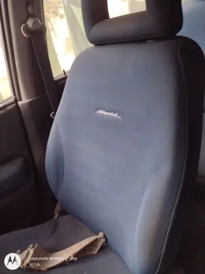 Foto de ASIENTO DELANTERO DERECHO SUZUKI IGNIS (RG/FH) 1.3 CAT (83 CV / 61 KW) foto 1