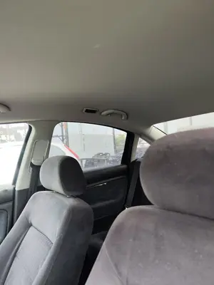 Foto de ASIDERO TECHO TRASERO DERECHO VOLKSWAGEN PASSAT BERLINA (3B3) 1.9 TDI (131 CV / 96 KW) referencia 3B0857608B FKZ