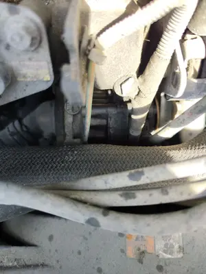 Foto de BOMBA DIRECCION FORD MONDEO BERLINA (GE) 2.0 TDCi CAT (131 CV / 96 KW) referencia 1475652