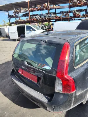 Foto de PORTON TRASERO VOLVO V50 FAMILIAR 2.0 Diesel CAT (136 CV / 100 KW) referencia 31218941 foto 2