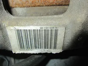 Foto de PINZA DE FRENO TRASERA IZQUIERDA PEUGEOT 508 Híbrido 265 kW (1.6 Ltr. - 147 kW) (360 CV / 265 KW) referencia 9819060880 foto 4