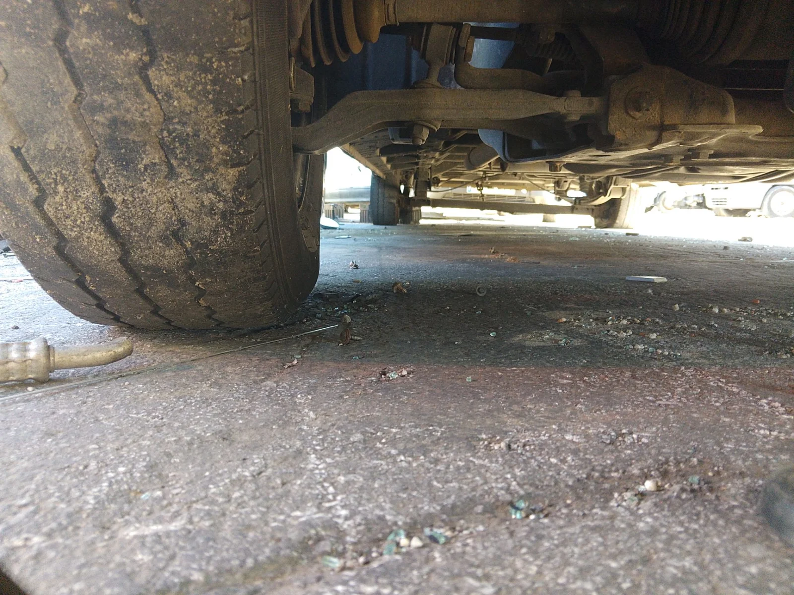 Foto de BRAZO SUSPENSION DELANTERO DERECHO FIAT DUCATO 3 MAXI FURGÓN TS 35 (295) 2.3 JTD CAT (148 CV / 109 KW) referencia 52238811