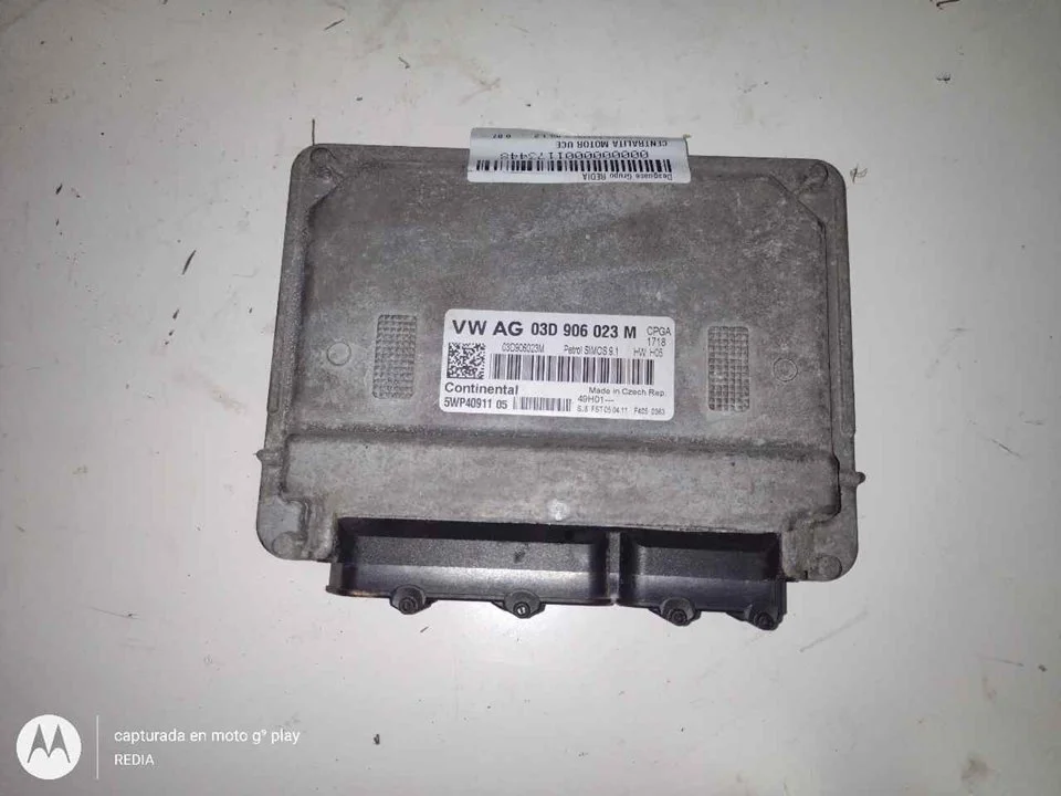 Foto de CENTRALITA MOTOR UCE SKODA FABIA COMBI (5J5) referencia 03D906023M
