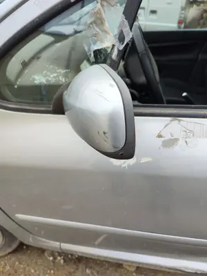 Foto de RETROVISOR IZQUIERDO PEUGEOT 307 BREAK/ SW (S2) 2.0 16V HDi FAP CAT (RHR / DW10BTED4) (136 CV / 100 KW) foto 2