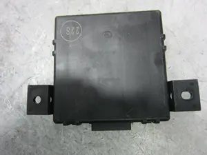 Foto de MODULO ELECTRONICO PORSCHE MACAN (95BA) referencia 95B907530M foto 3