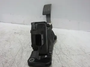Foto de POTENCIOMETRO PEDAL FORD FOCUS SPORTBREAK (CB8) 1.6 TDCi CAT (95 CV / 70 KW) referencia 17388800 foto 6