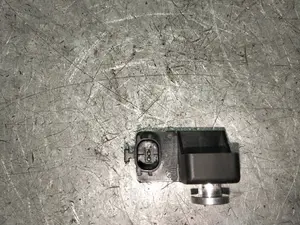 Foto de SENSOR RENAULT MEGANE II BERLINA 5P referencia 8200411025 foto 2
