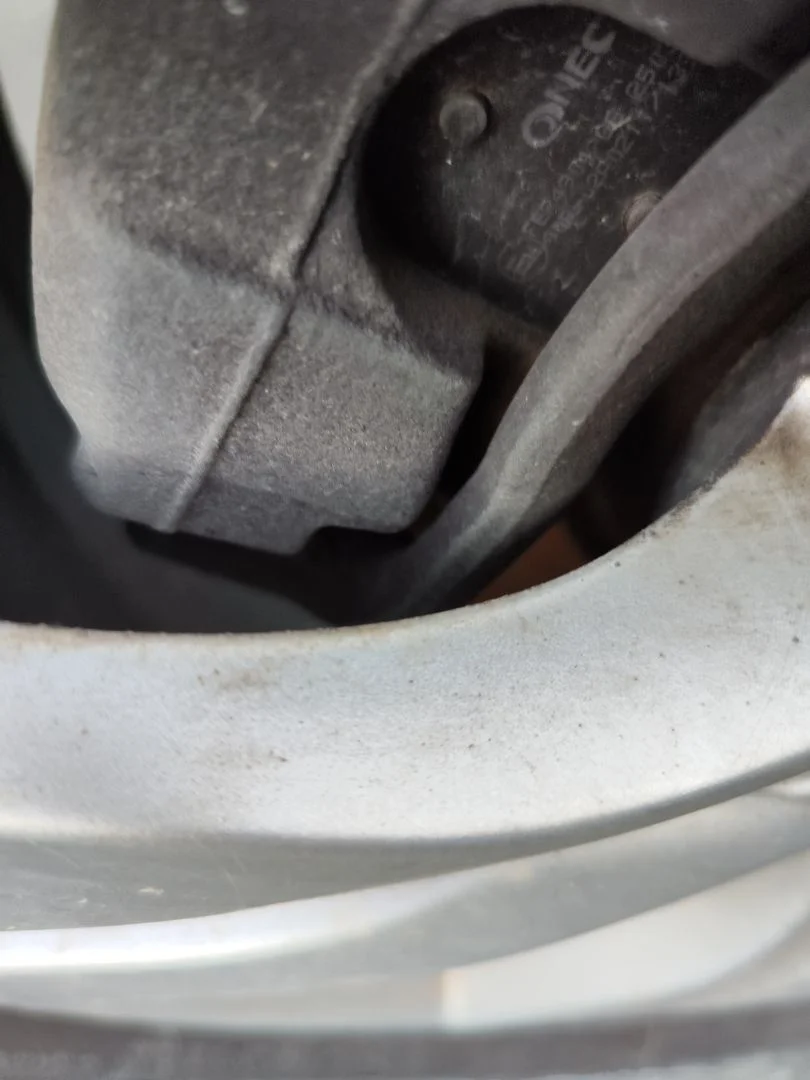 Foto de PINZA DE FRENO DELANTERA IZQUIERDA CHEVROLET CRUZE 2.0 Diesel CAT (163 CV / 120 KW)
