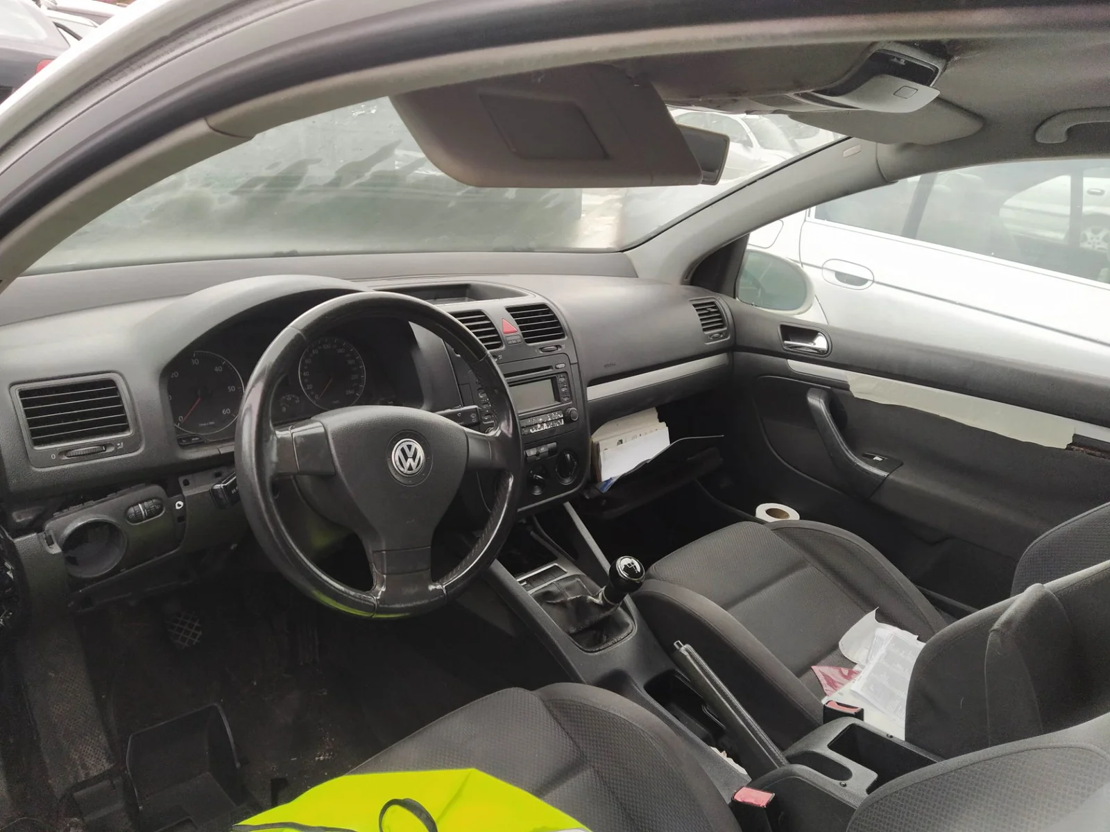 Foto de LUZ INTERIOR VOLKSWAGEN GOLF V (1K1)(10.2003) 1.9 TDI (105 CV / 77 KW) referencia 1K0947105AEFKZ
