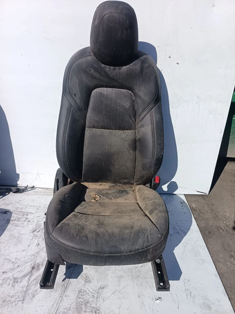 Foto de ASIENTO DELANTERO DERECHO TESLA MODEL 3 eléctrico 258 kW (cont. 153 kW) (350 CV / 258 KW)