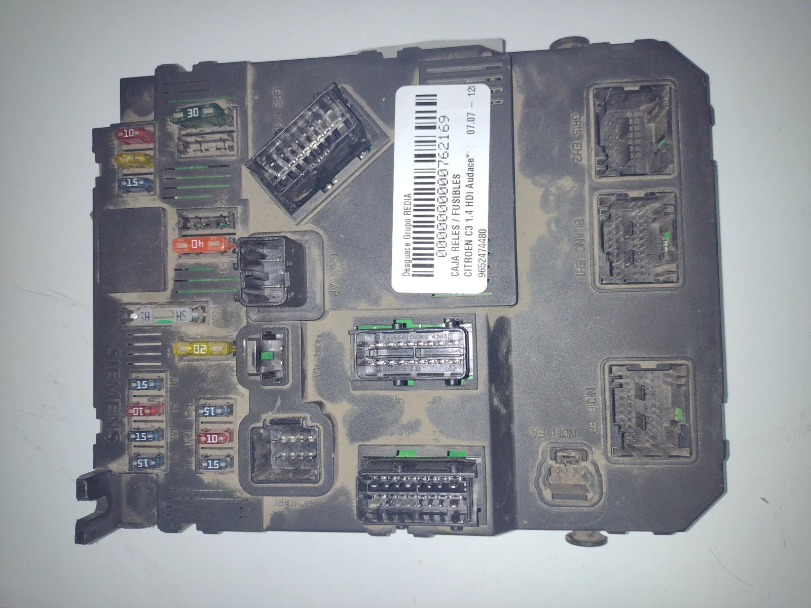 Foto de CAJA RELES / FUSIBLES CITROEN C3 1.4 HDi (68 CV / 50 KW) referencia 9652474480