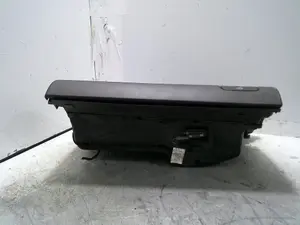 Foto de NO IDENTIFICADO AUDI A3 (8L) 1.9 TDI (101 CV / 74 KW) referencia 8L1857095 foto 2