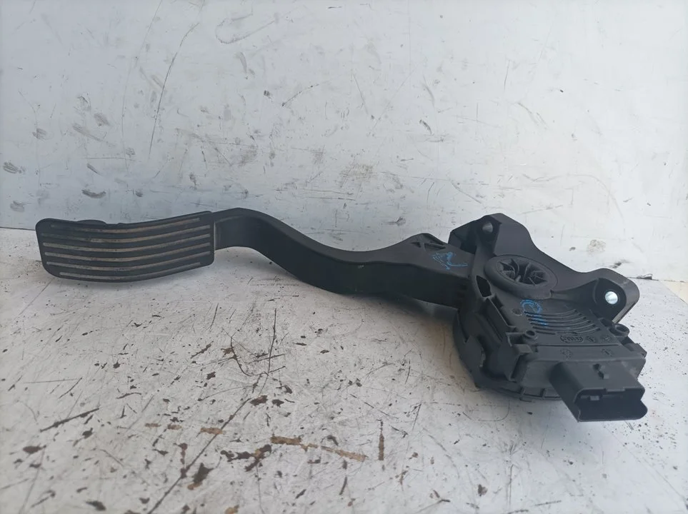 Foto de POTENCIOMETRO PEDAL PEUGEOT 207 referencia 96818440