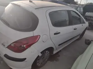 Foto de MANETA EXTERIOR TRASERA DERECHA PEUGEOT 207 SW 1.4 16V VTi (95 CV / 70 KW) referencia 9101GH foto 3