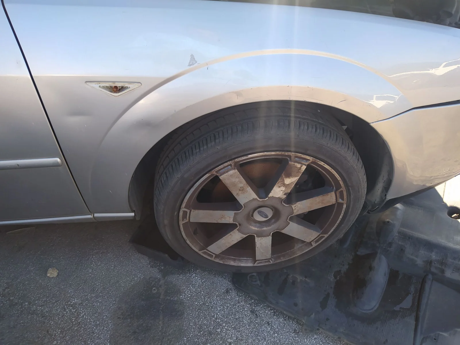 Foto de MANGUETA DELANTERA DERECHA FORD MONDEO BERLINA (GE) 2.0 CAT (146 CV / 107 KW) referencia 1763057