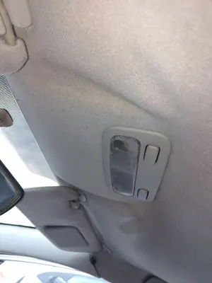 Foto de LUZ INTERIOR TOYOTA COROLLA (E12) 1.4 16V CAT (97 CV / 71 KW)