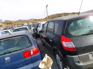 Foto de AMORTIGUADOR TRASERO DERECHO RENAULT SCENIC II (JM) 1.5 dCi Diesel (101 CV / 74 KW) referencia 8200330197 foto 4
