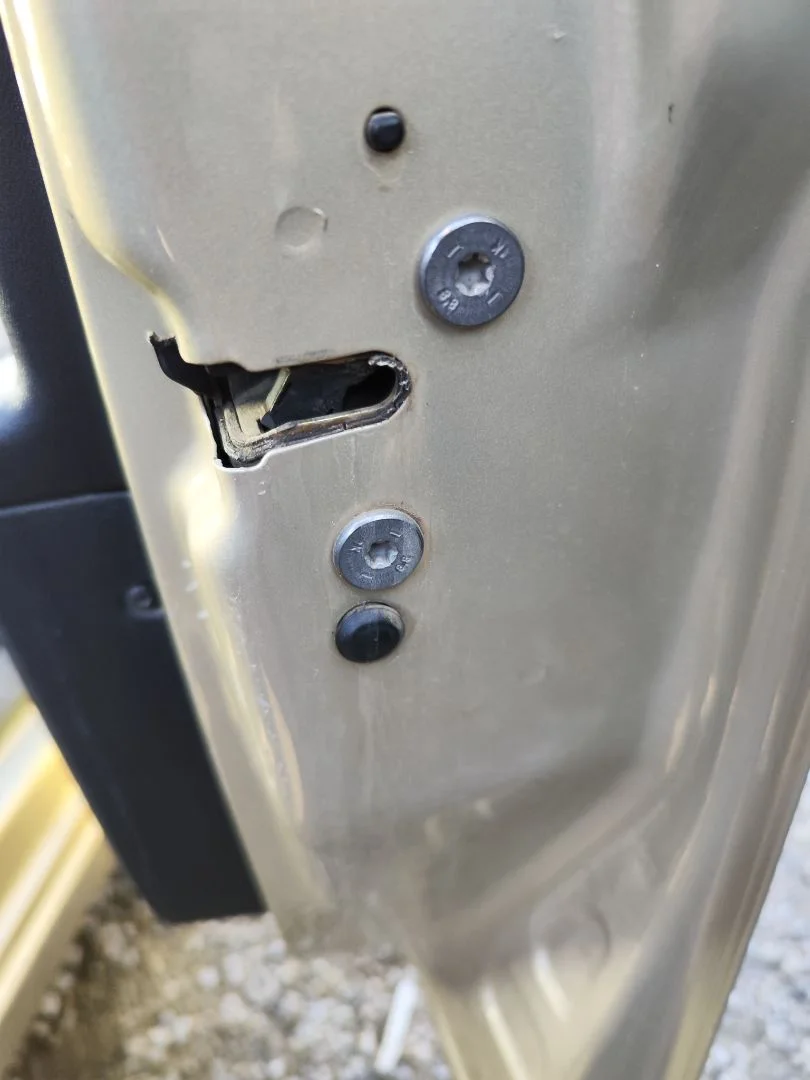 Foto de CERRADURA PUERTA DELANTERA DERECHA CITROEN C4 BERLINA 1.6 16V HDi (90 CV / 66 KW)