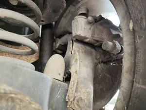 Foto de MANGUETA TRASERA DERECHA FORD FOCUS BERLINA (CAP) 1.8 TDCi Turbodiesel CAT (116 CV / 85 KW)