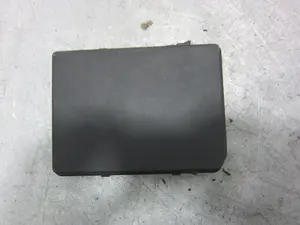 Foto de CAJA RELES / FUSIBLES NISSAN MICRA (K14) 0.9 CAT (90 CV / 66 KW) referencia 7335203AP8 foto 7