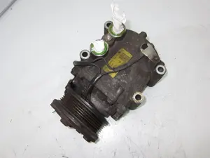 Foto de COMPRESOR AIRE ACONDICIONADO FORD FOCUS FAMILIAR (CAK) referencia 1S7H19D629CD foto 3