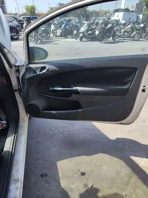 Foto de GUARNECIDO PUERTA DELANTERA DERECHA OPEL CORSA D 1.3 16V CDTI (75 CV / 55 KW) referencia 13232891