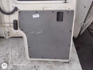 Foto de GUARNECIDO PORTON TRASERO VOLKSWAGEN T4 TRANSPORTER BUS 1.9 Turbodiesel CAT (ABL) (68 CV / 50 KW)