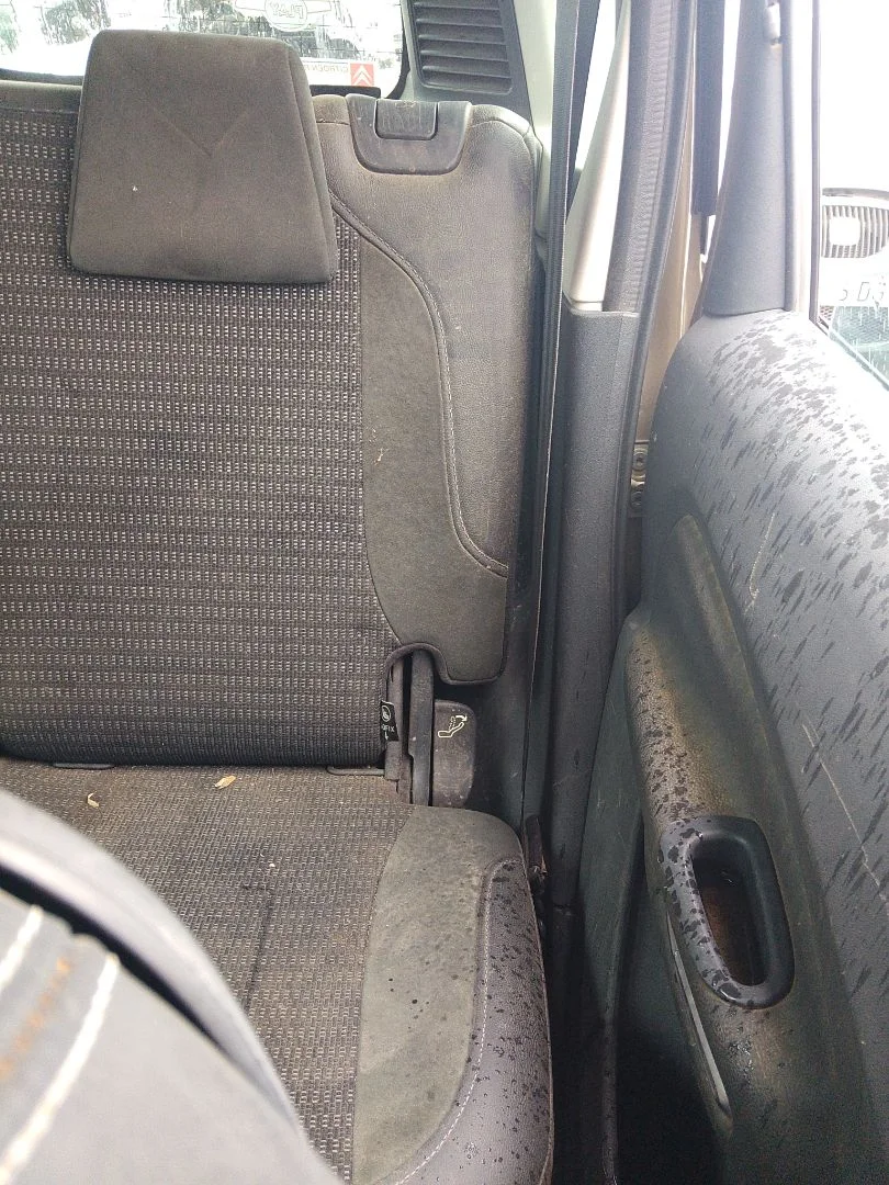Foto de CINTURON SEGURIDAD TRASERO IZQUIERDO CITROEN C3 PICASSO 1.6 16V (120 CV / 88 KW)