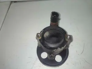 Foto de BOMBA DIRECCION RENAULT CLIO II FASE I (B/CB0) 1.6 (90 CV / 66 KW) referencia 26043475RG foto 3