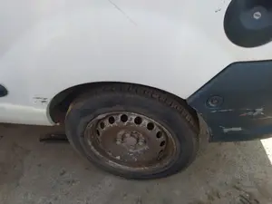 Foto de PARAGOLPES TRASERO RENAULT KANGOO I (F/KC0) 1.5 dCi Diesel (82 CV / 60 KW)