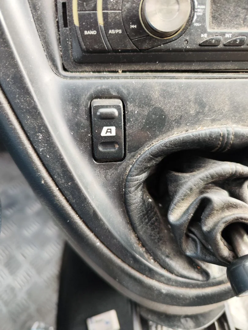 Foto de MANDO ELEVALUNAS DELANTERO IZQUIERDO CITROEN XSARA PICASSO 2.0 HDi CAT (RHY / DW10TD) (90 CV / 66 KW)