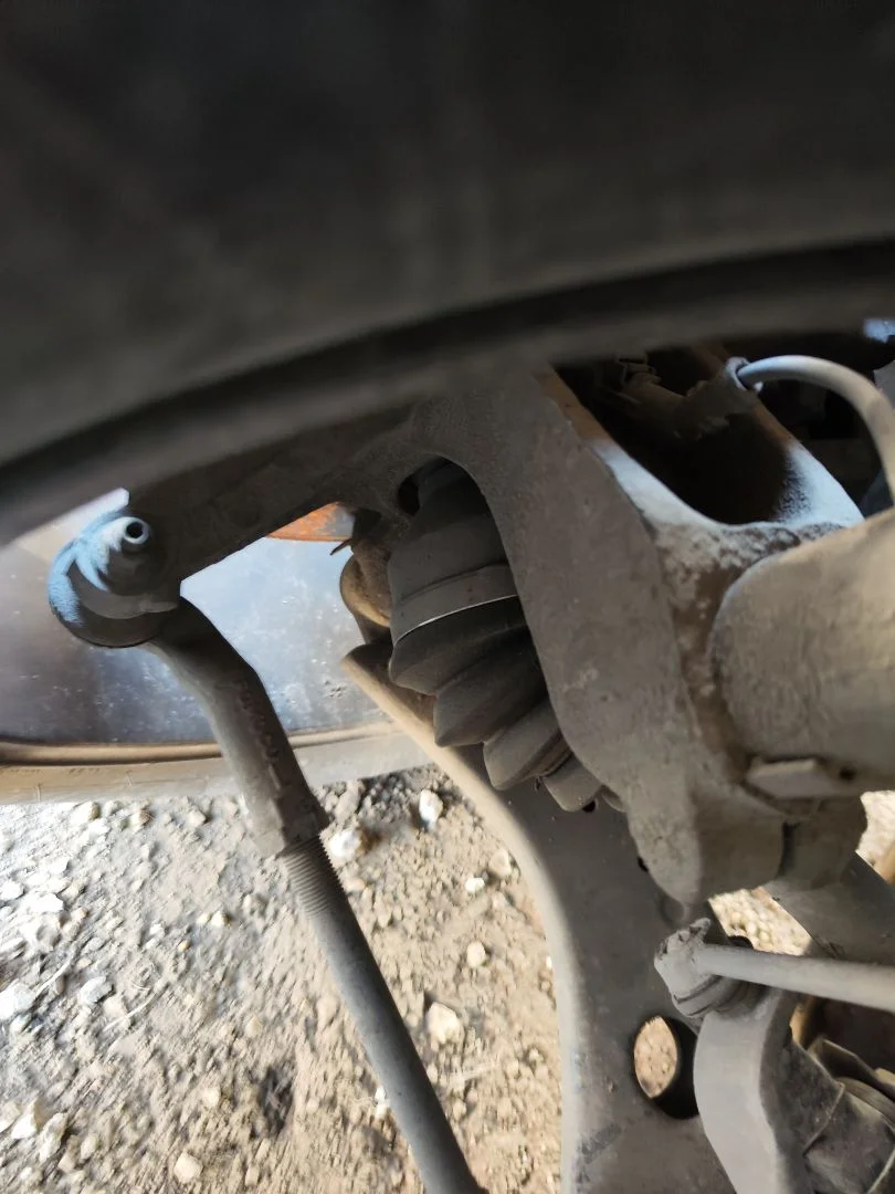 Foto de BIELETA ESTABILIZADORA DELANTERA DERECHA FORD FOCUS CABRIO (CA5) 2.0 TDCi CAT (136 CV / 100 KW)